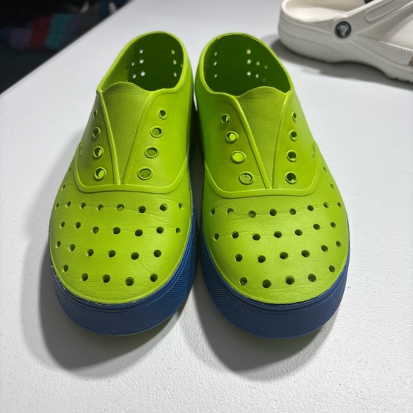 Native Other - Native Shoes  Size‎ J6 Unisex Waters friendly Vegan Resortwear Travel Summer